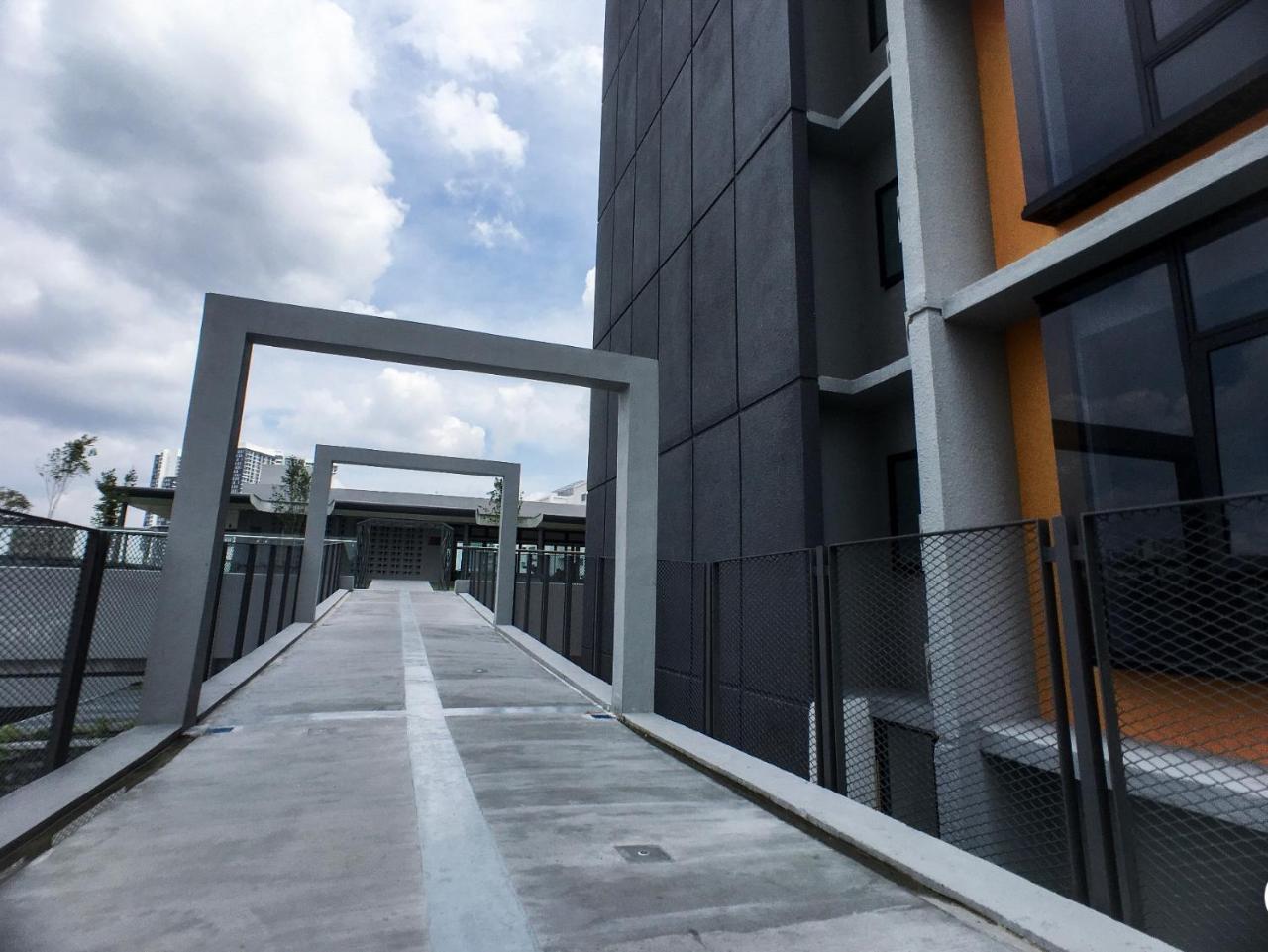 Cozy Kanvas Soho Suites Cyberjaya Buitenkant foto