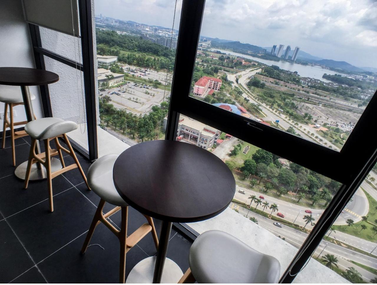 Cozy Kanvas Soho Suites Cyberjaya Buitenkant foto